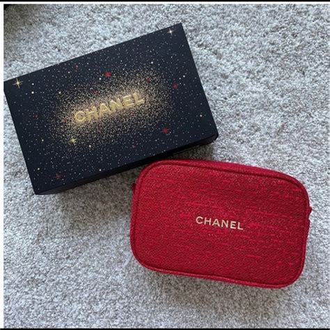 chanel make up gift bag